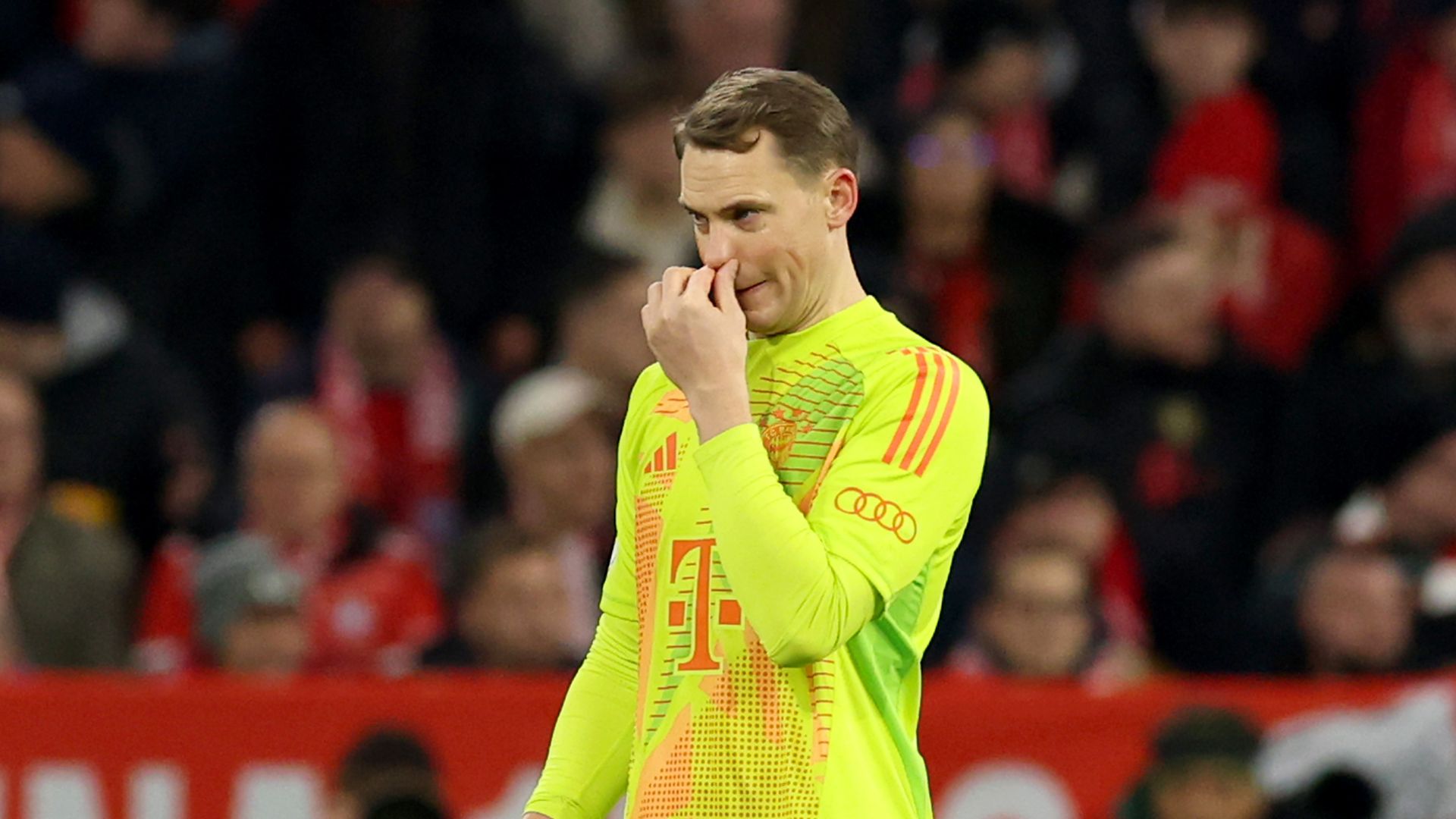 Neuer accepts blame after cup exit