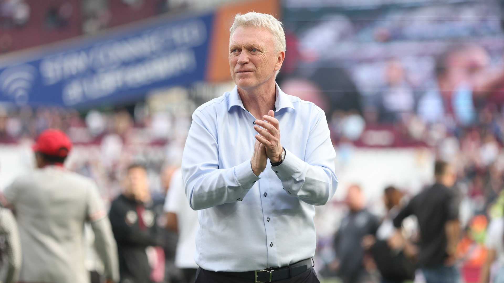 Moyes eyeing management return