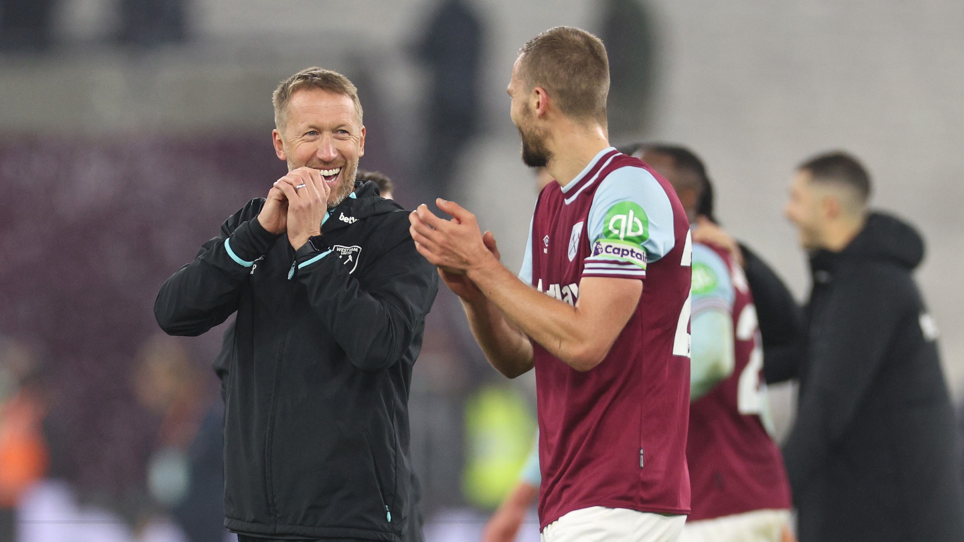 West Ham 3-2 Fulham: Potter wins first league match in charge