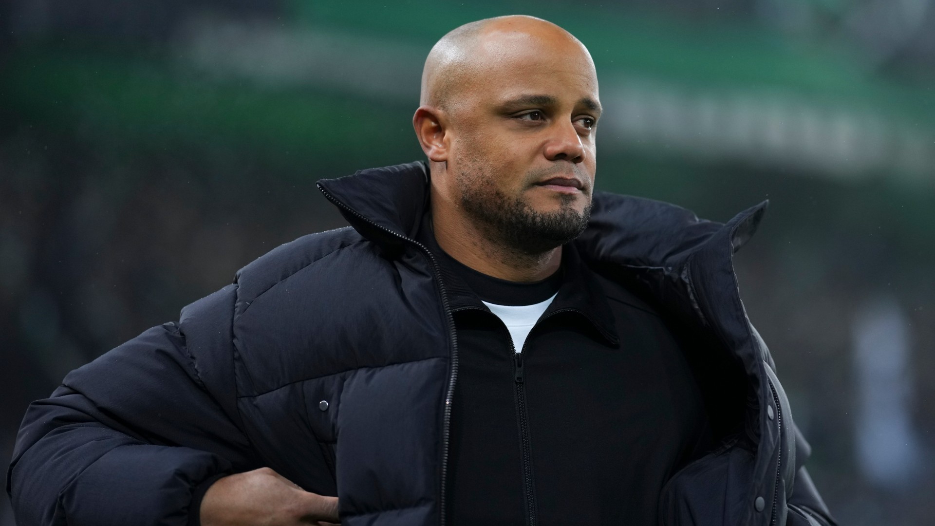 Kompany wary of Holstein Kiel 