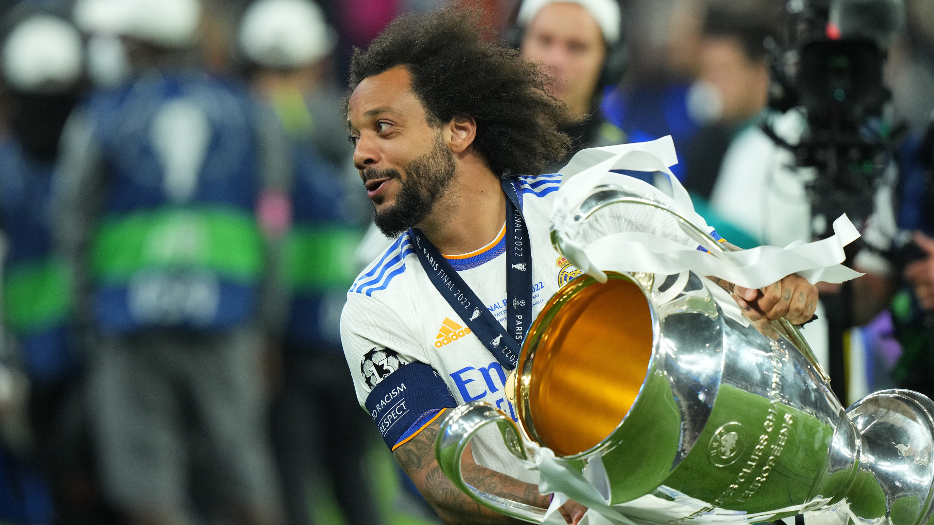 Madrid legend Marcelo retires