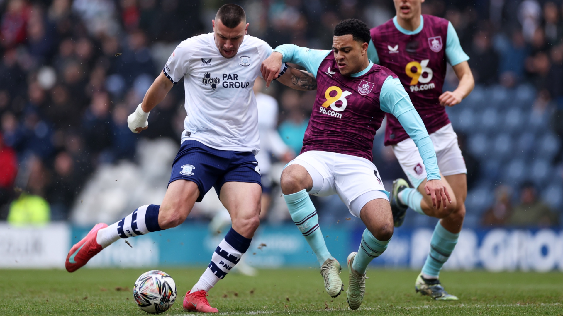 Burnley denied by Preston in derby