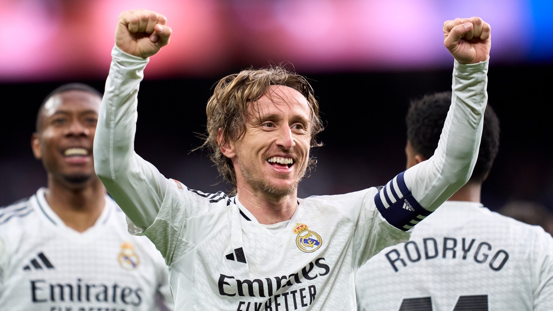 Real Madrid 2-0 Girona: Modric and Vinicius halt hosts' winless streak