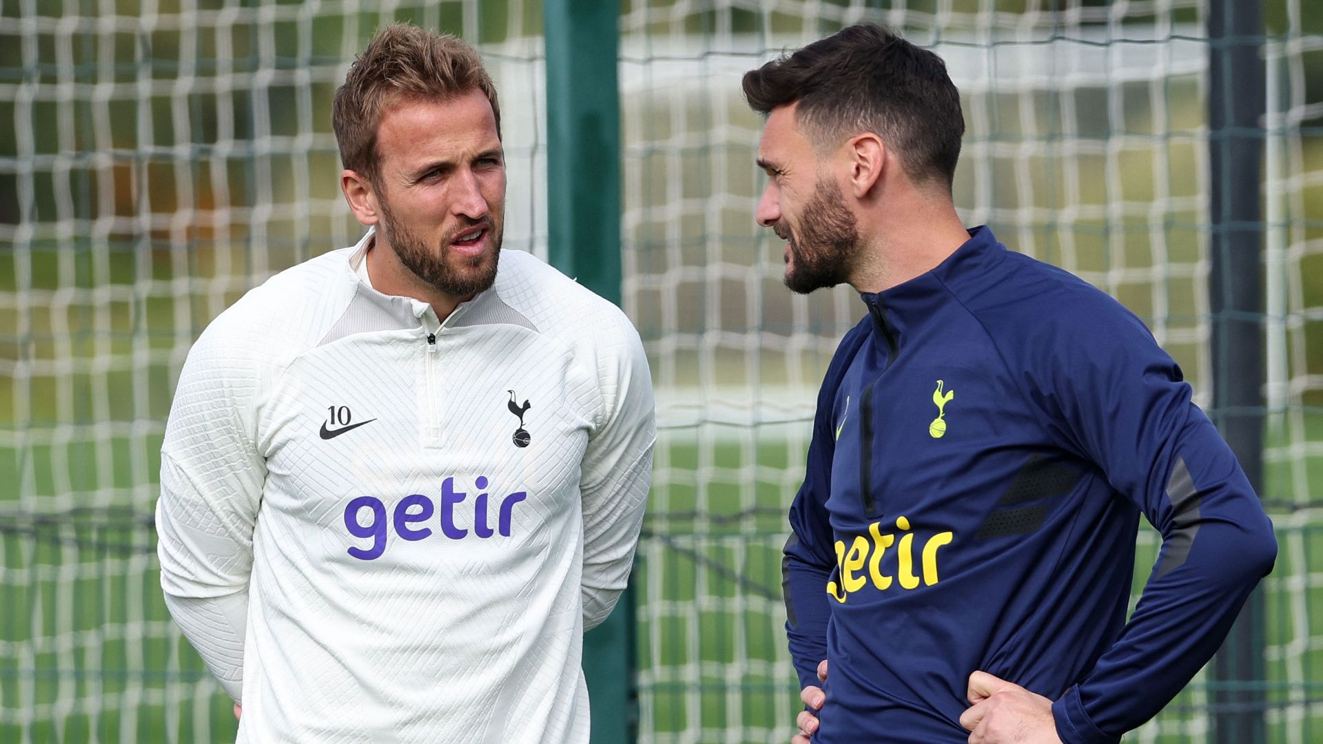 Lloris issues advice to Kane