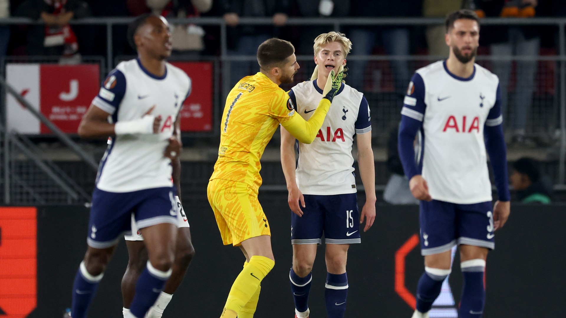 Report: AZ 1-0 Tottenham