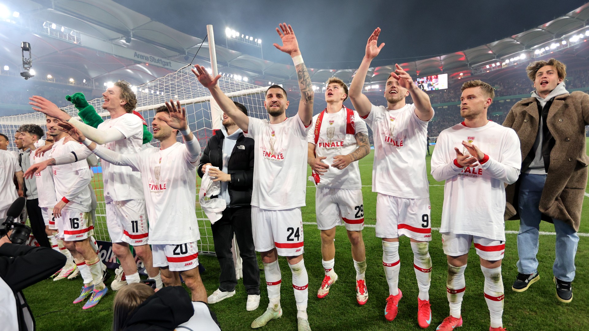 Hoeness: We want more