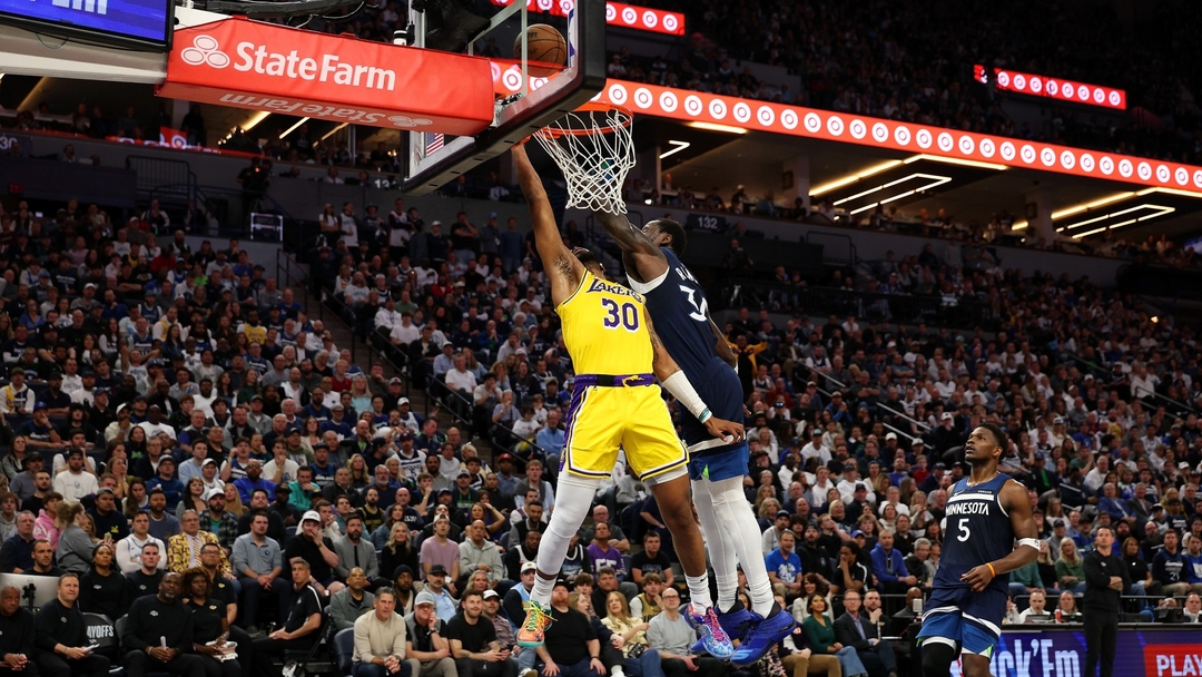 Timberwolves hold off Lakers despite James, Magic and Bucks win | beIN ...