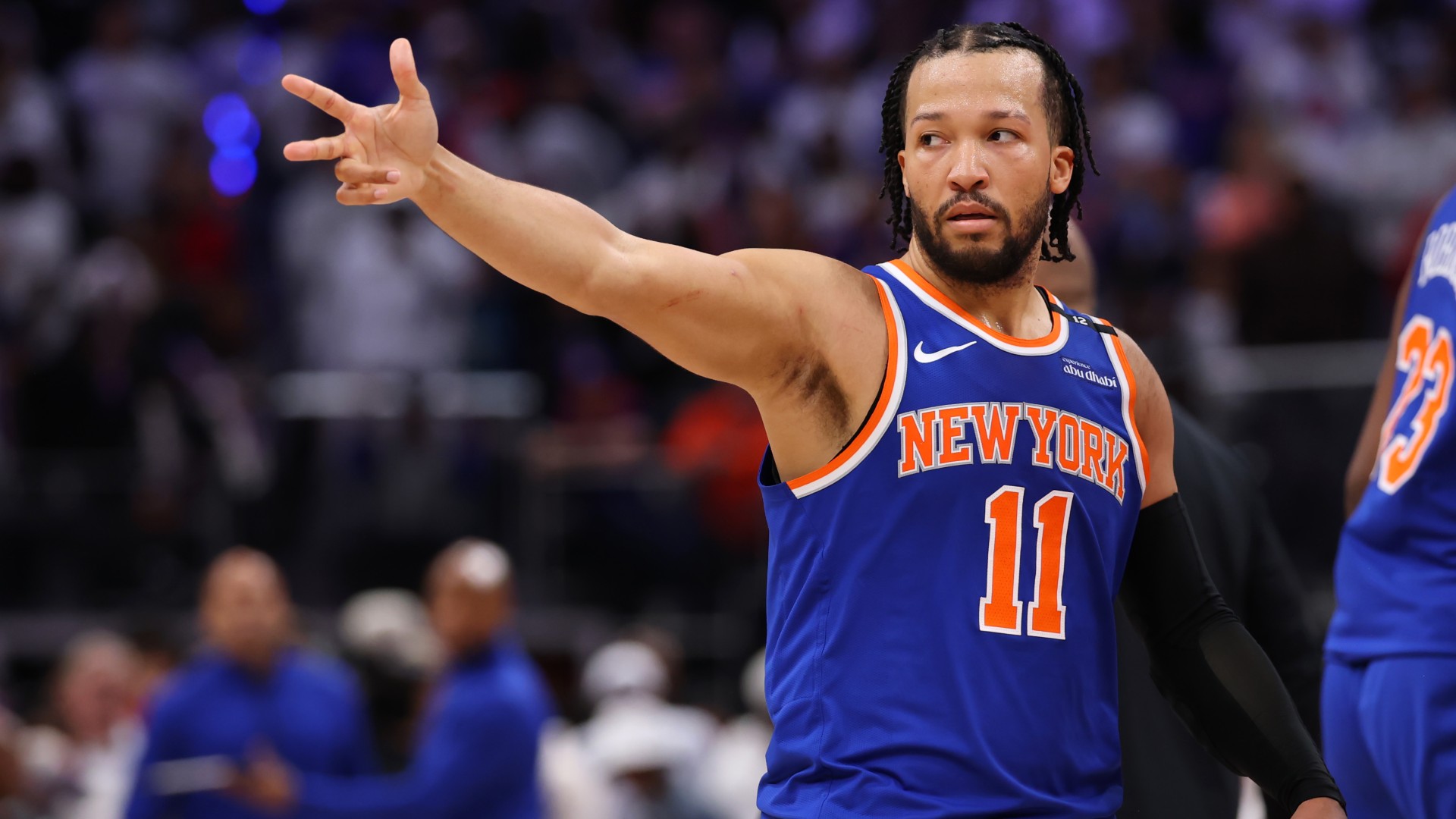Knicks advance, Clips force Game 7