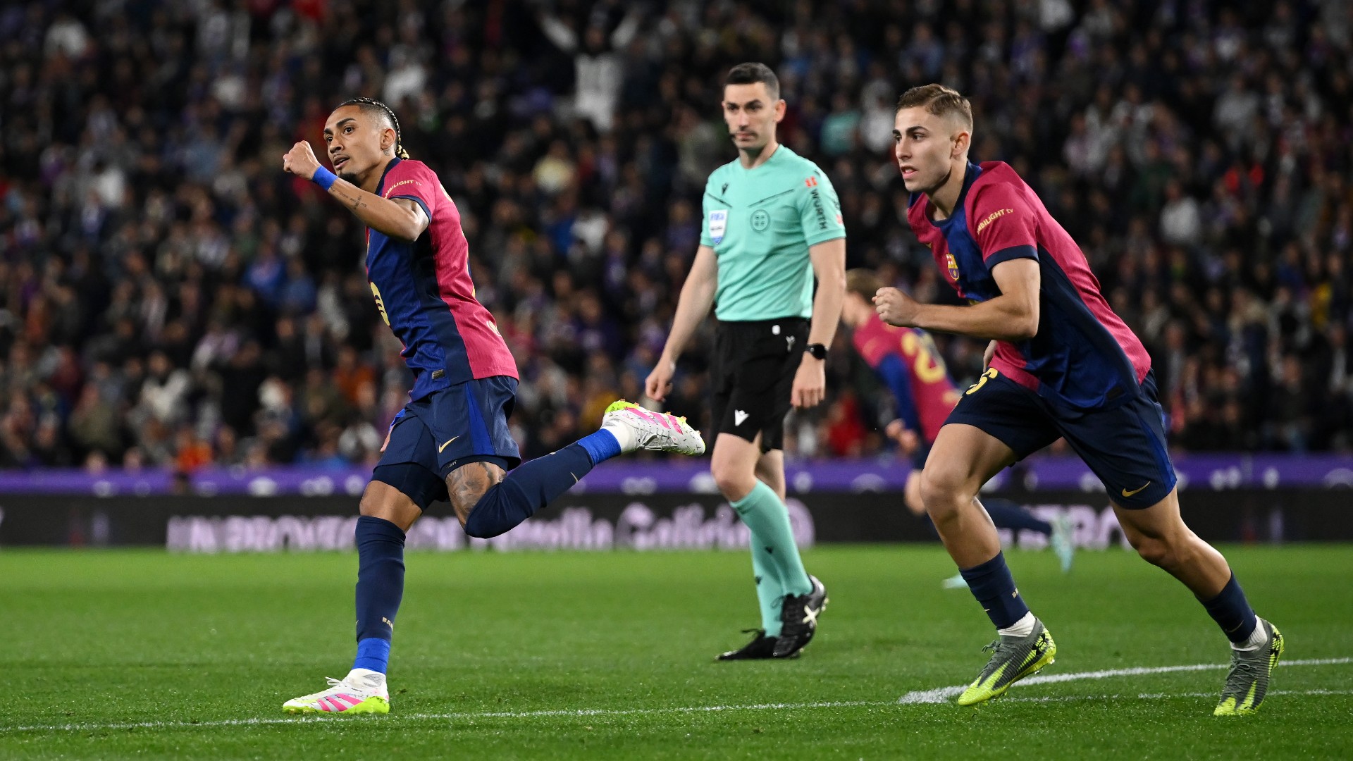 Report: Valladolid 1-2 Barcelona