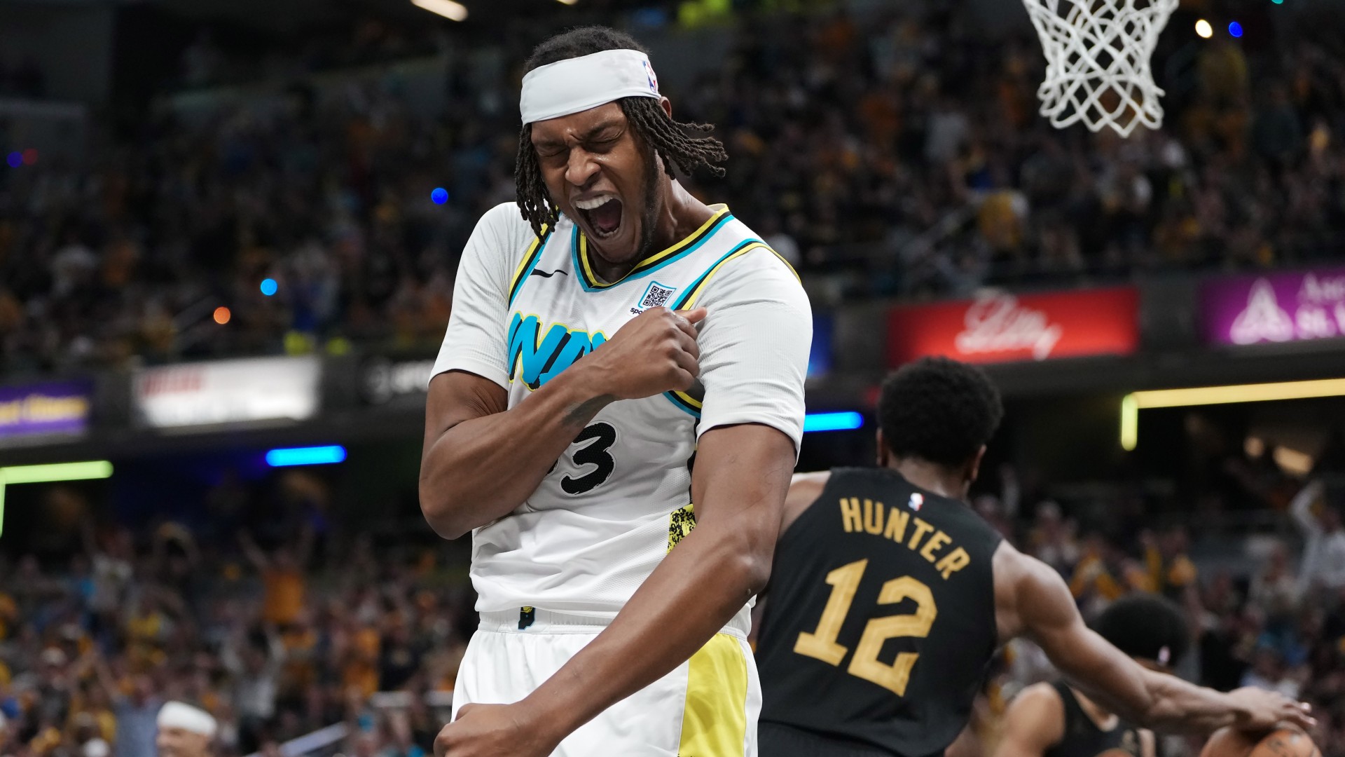 Pacers, Thunder get playoff wins