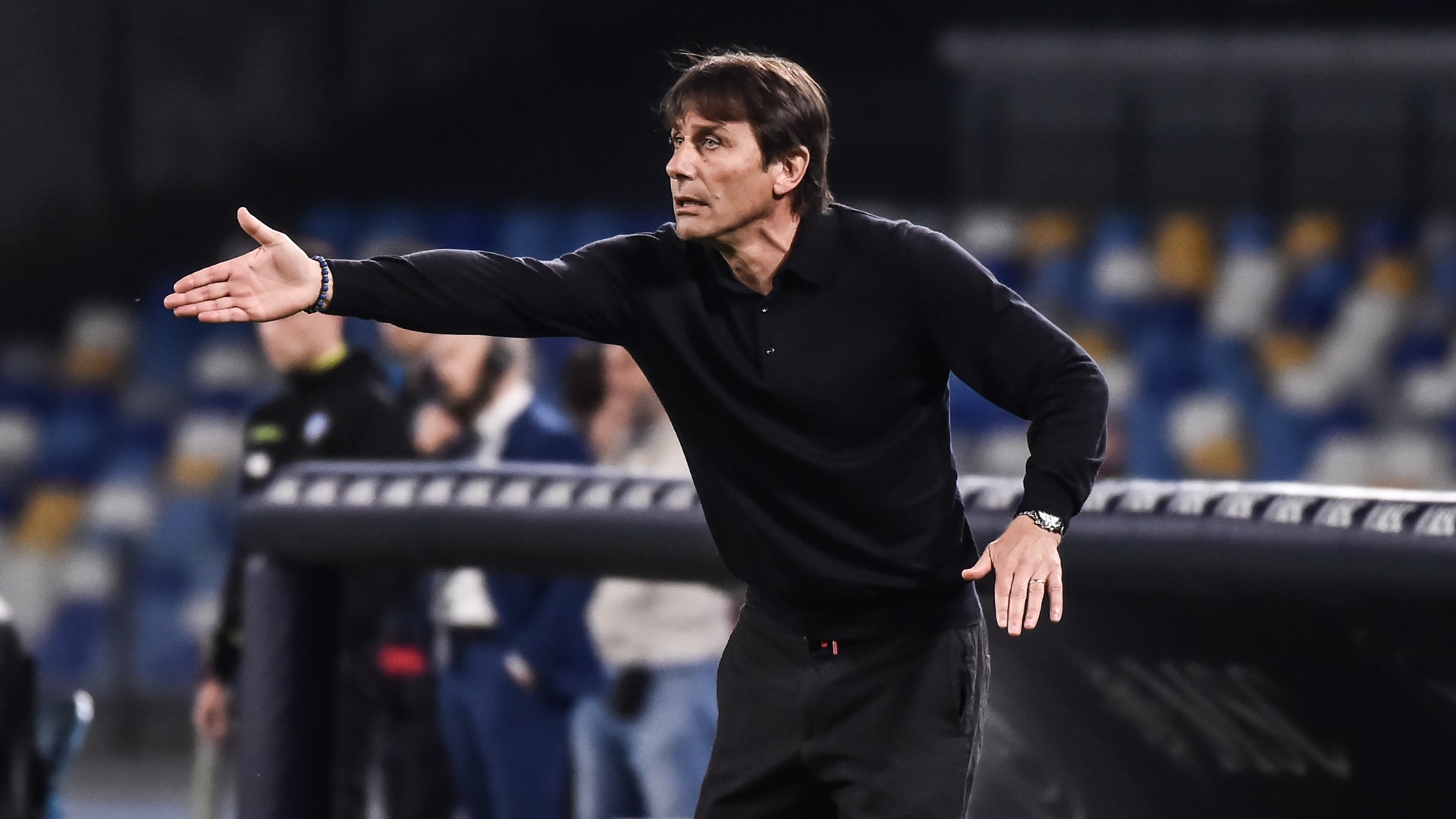 Conte calls for Napoli calm