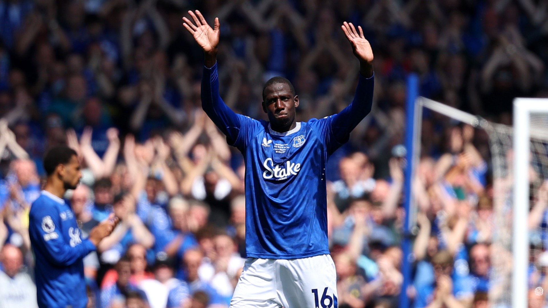 Doucoure to leave Everton