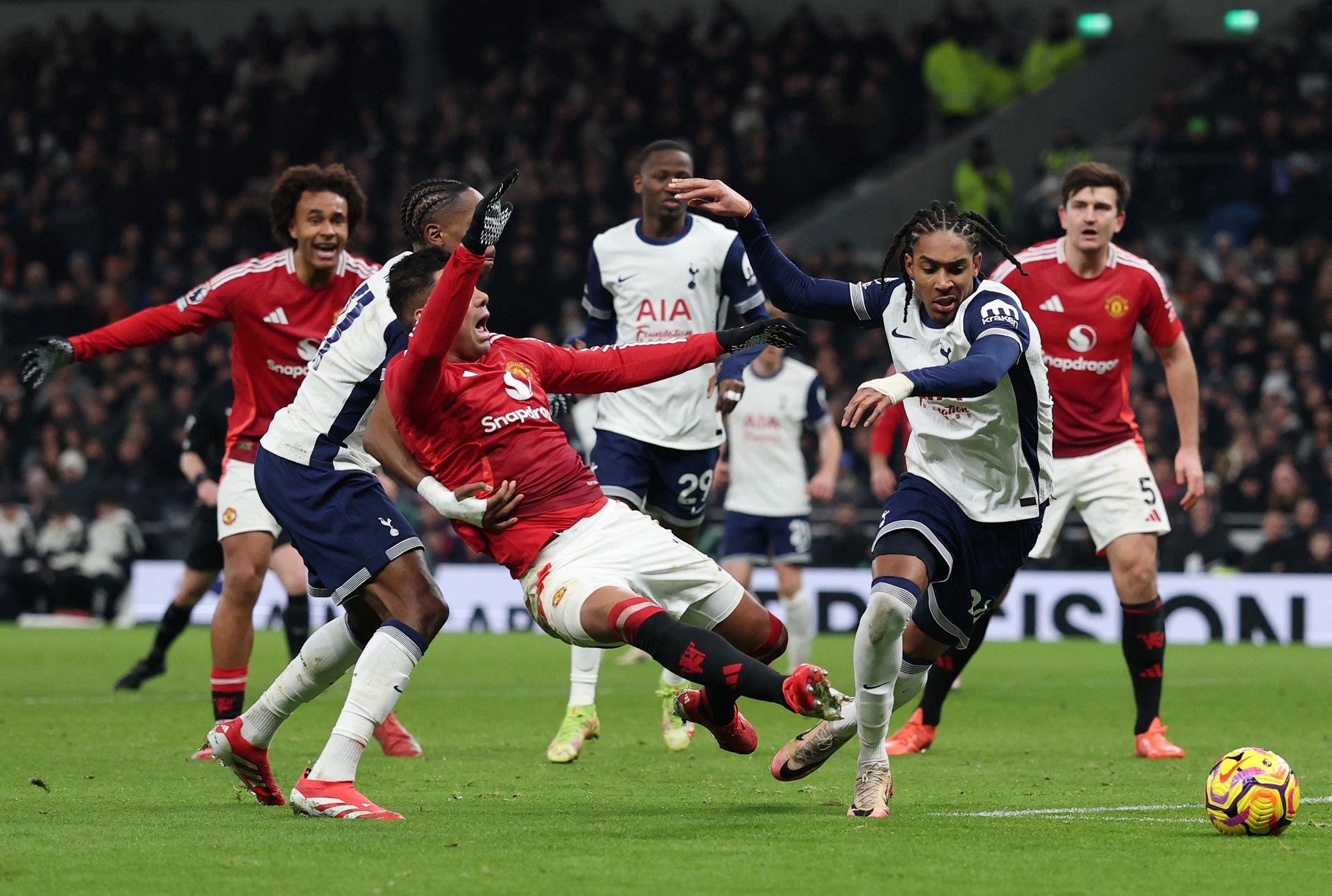 Tottenham Hotspur v Manchester United