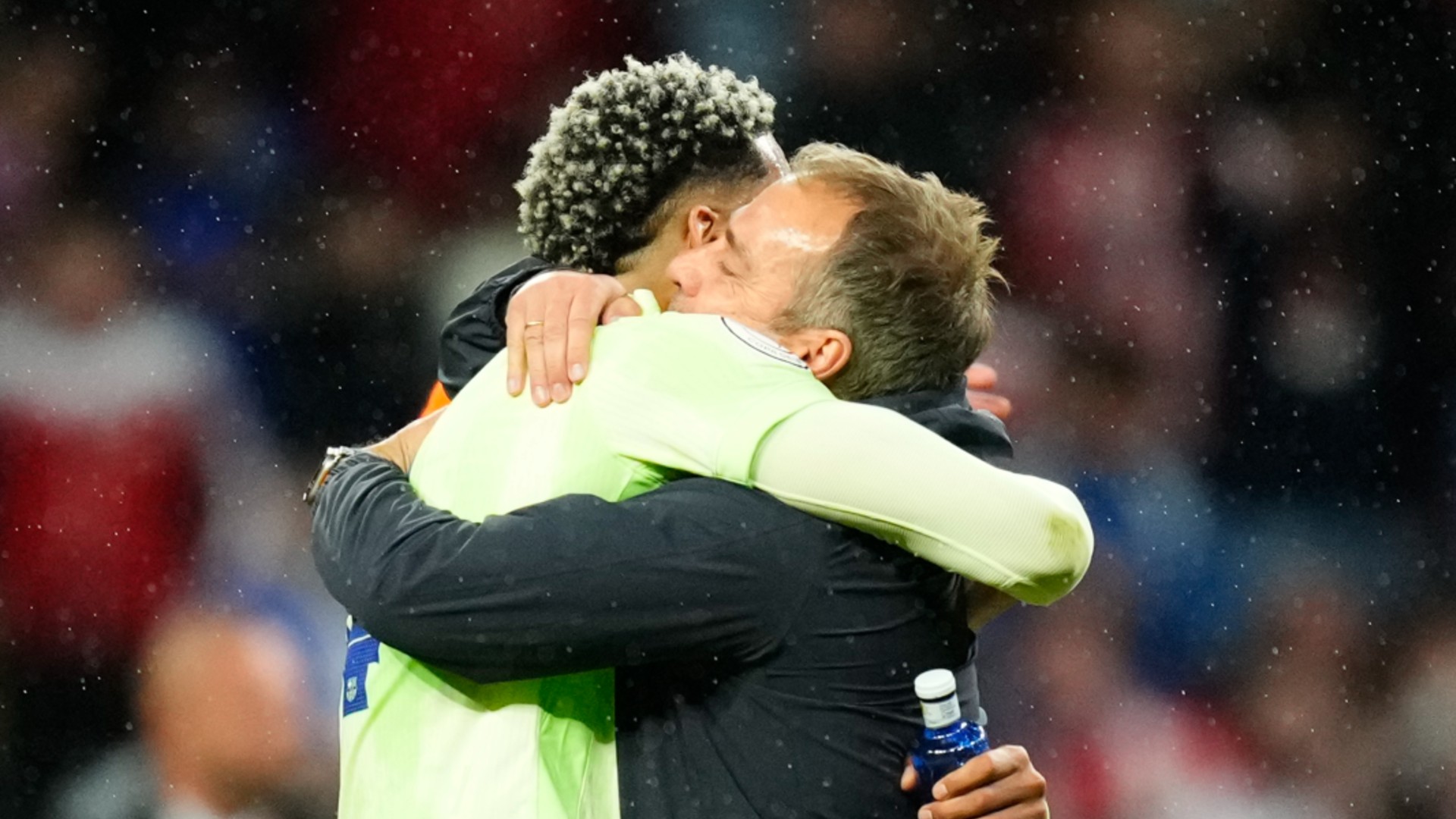 Flick backs Araujo to stay