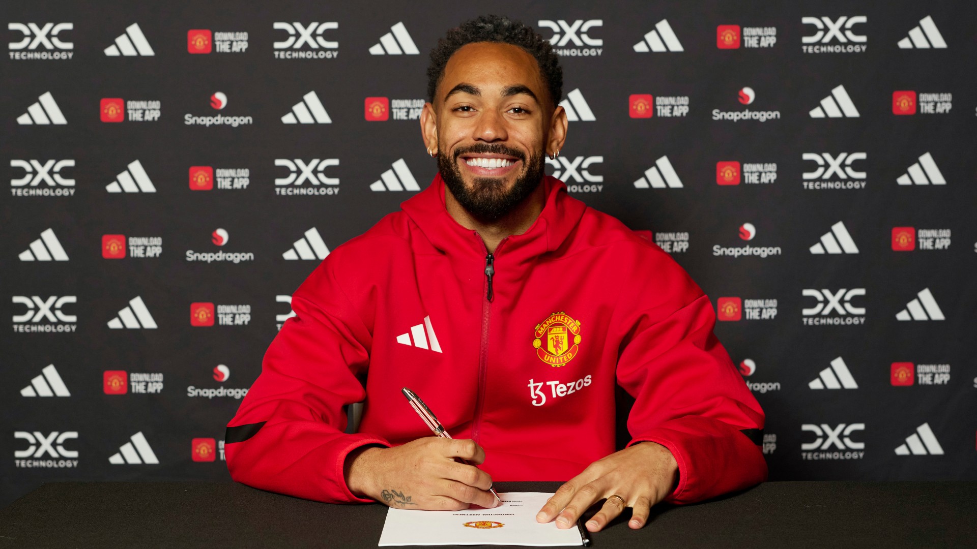 Cunha finalises Man Utd move