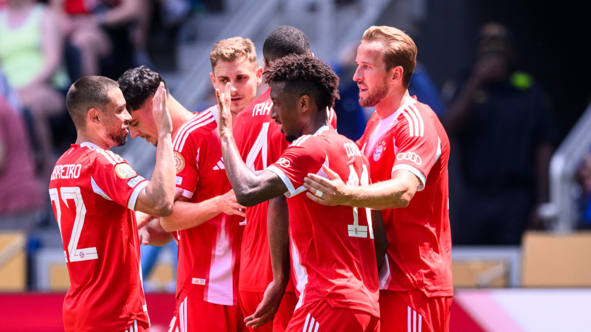 Report: Bayern 10-0 Auckland City