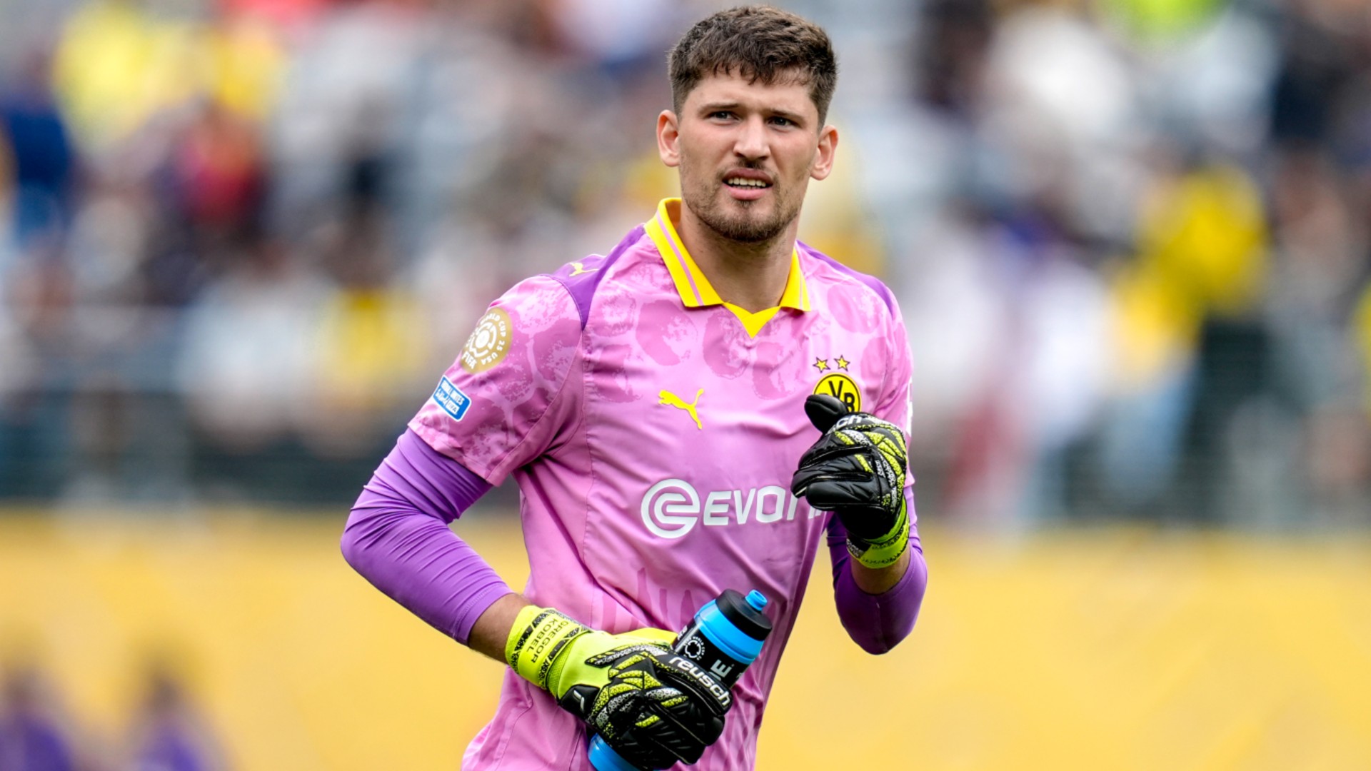 Kobel: Dortmund must win next two
