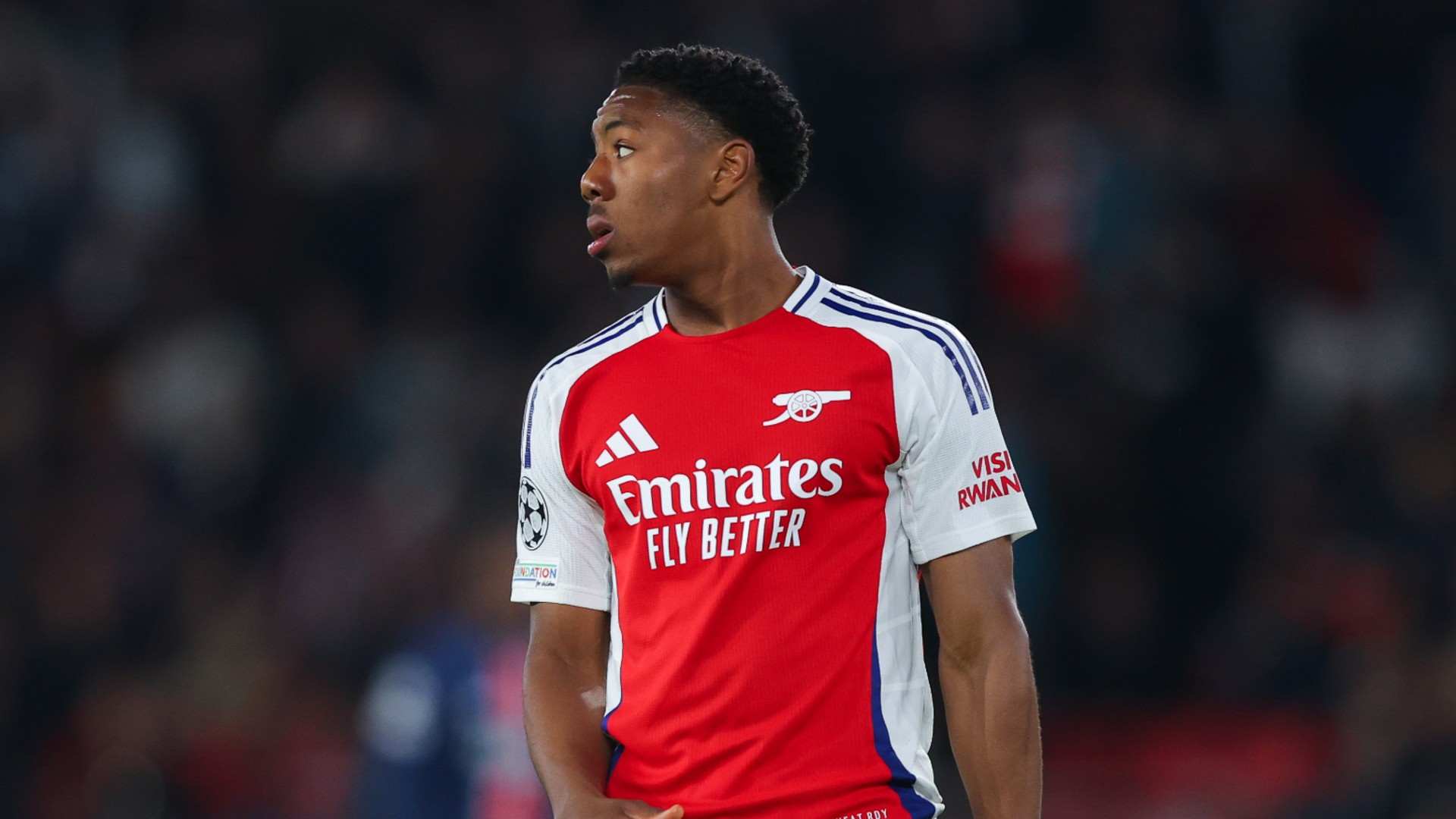 Lewis-Skelly pens new Arsenal deal