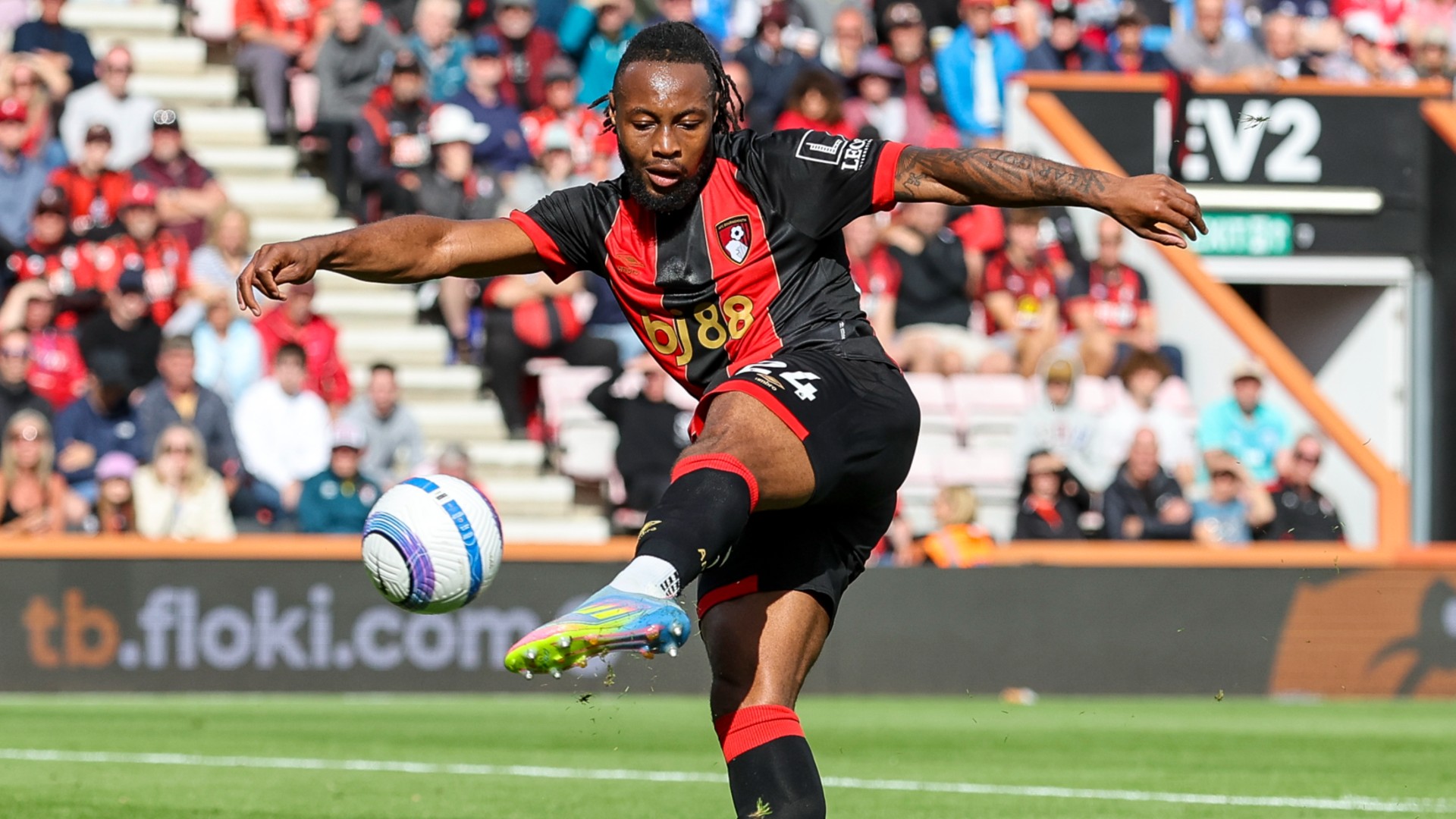 Semenyo to stay at Bournemouth