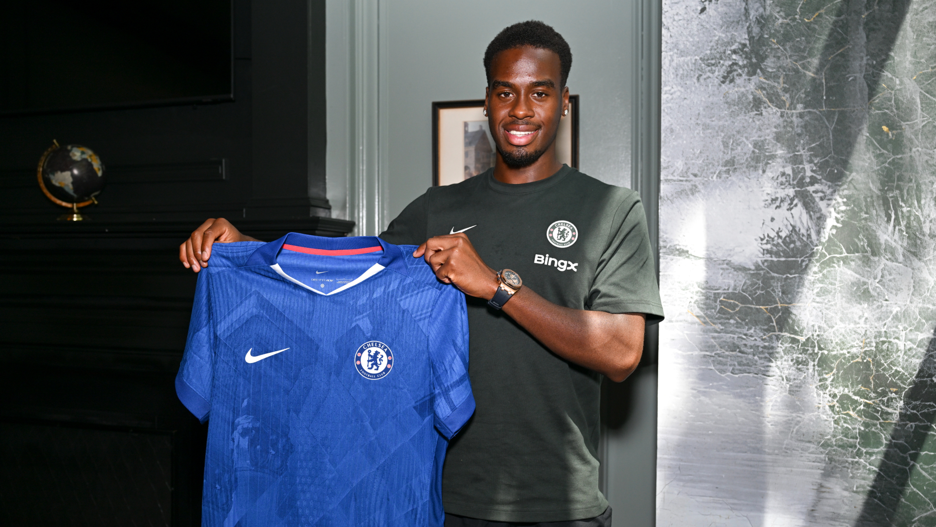 Chelsea finalise Gittens arrival