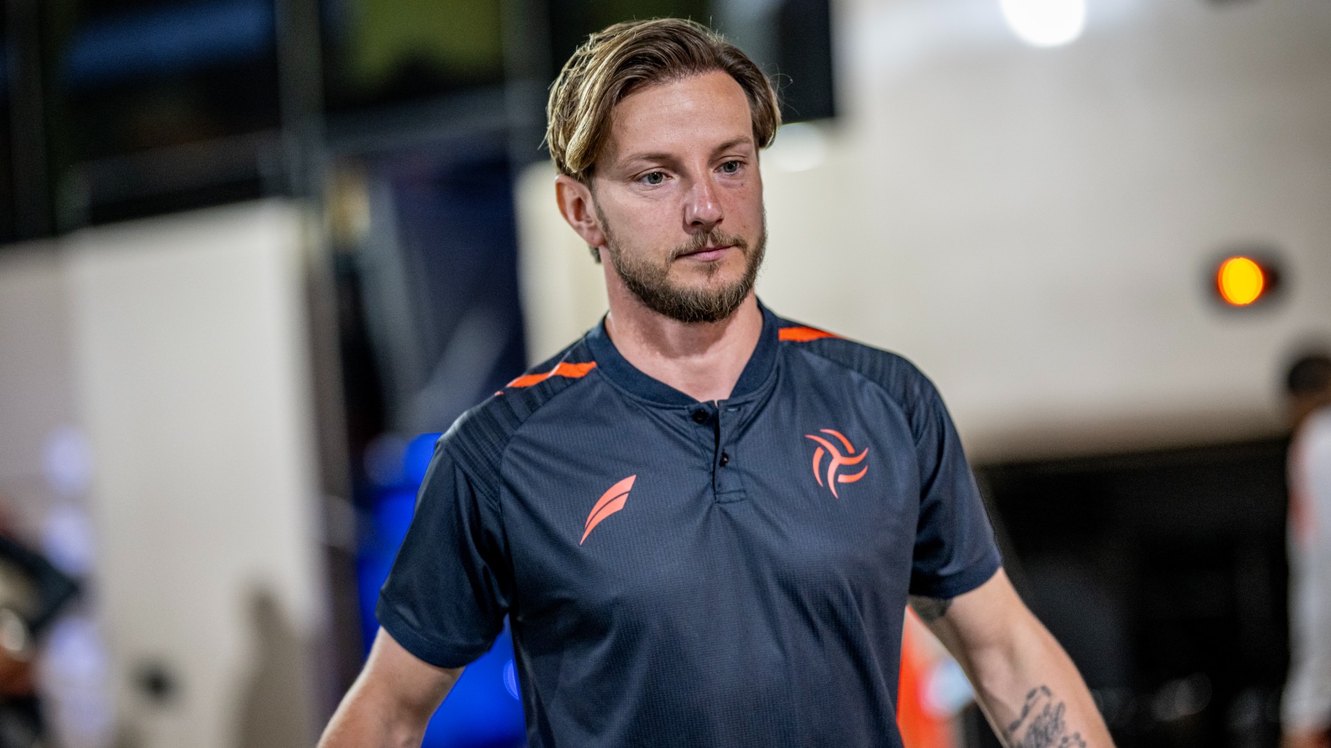 Rakitic announces retirement