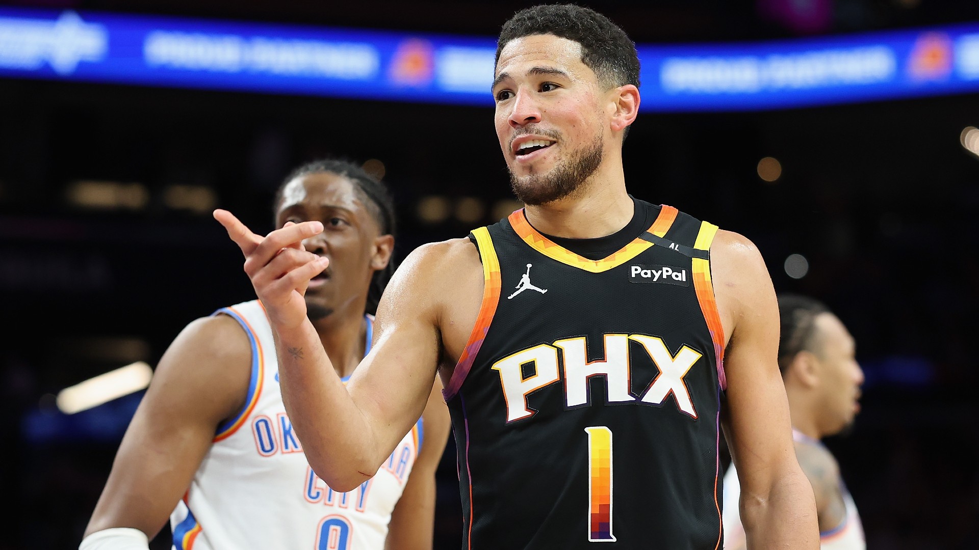 Booker, Suns agree to $145M deal
