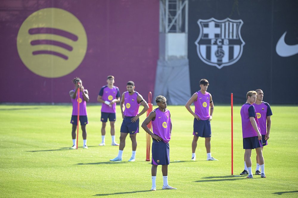 برشلونة