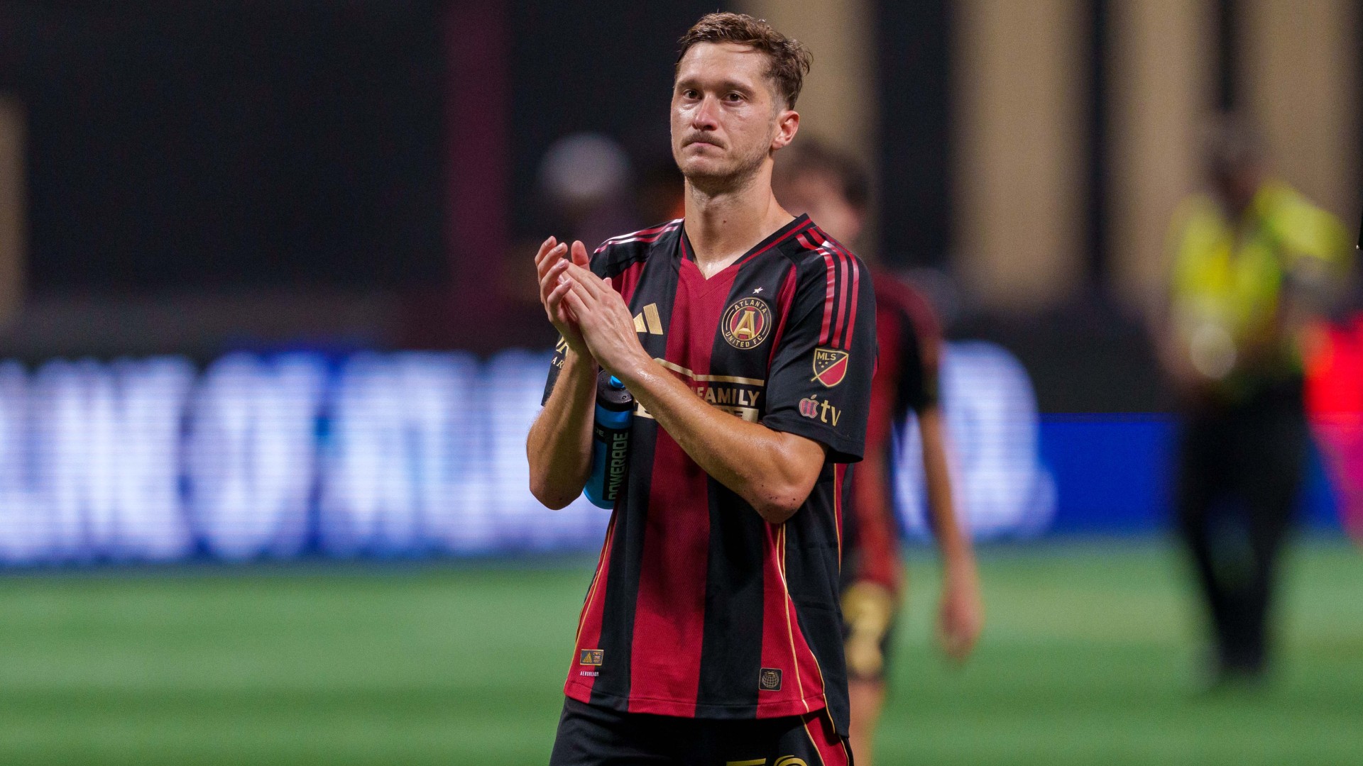 Dramatic draw for Atlanta, Seattle