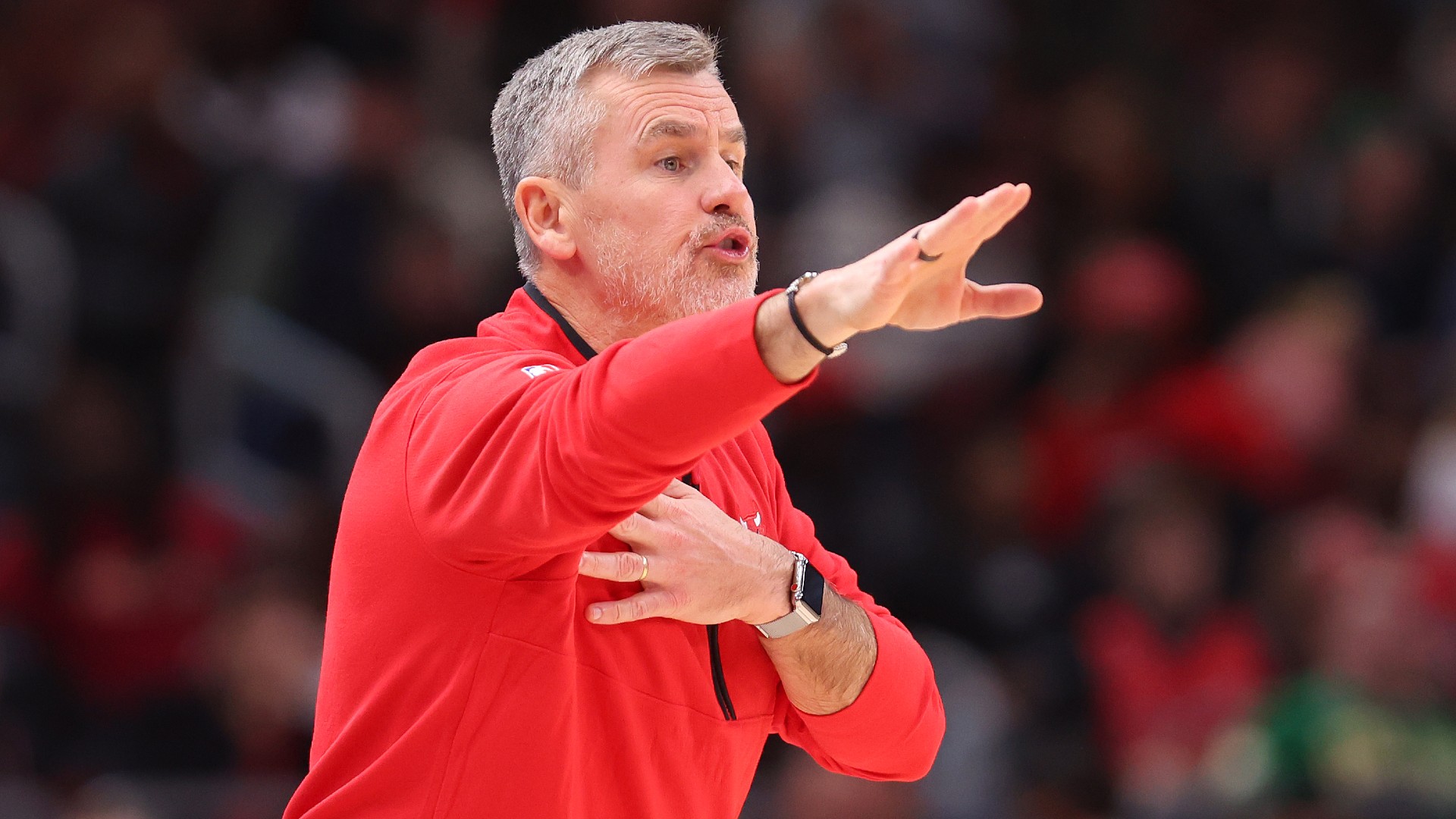 Bulls, Donovan agree to extension