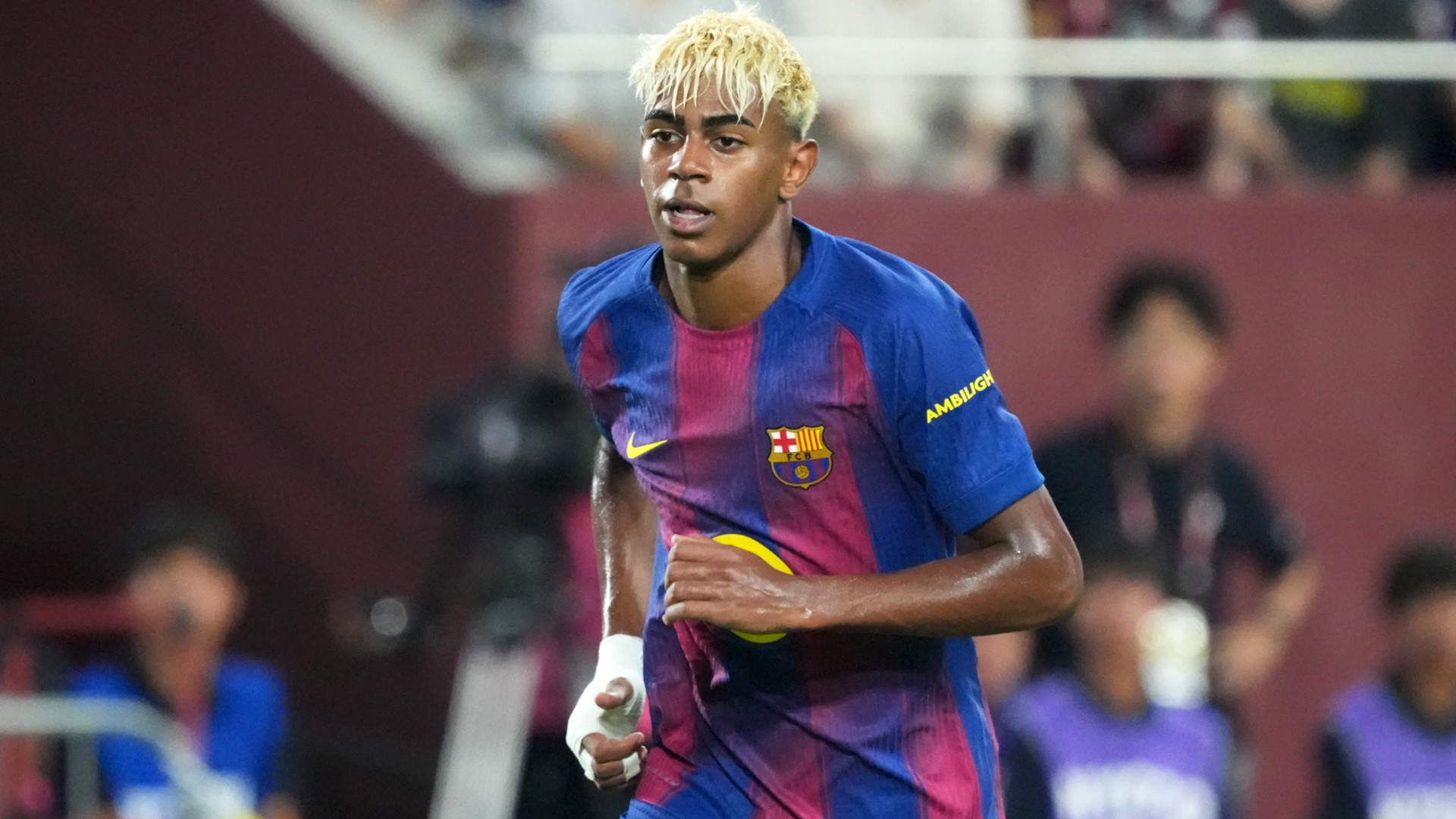 Guardiola: Be patient with Yamal