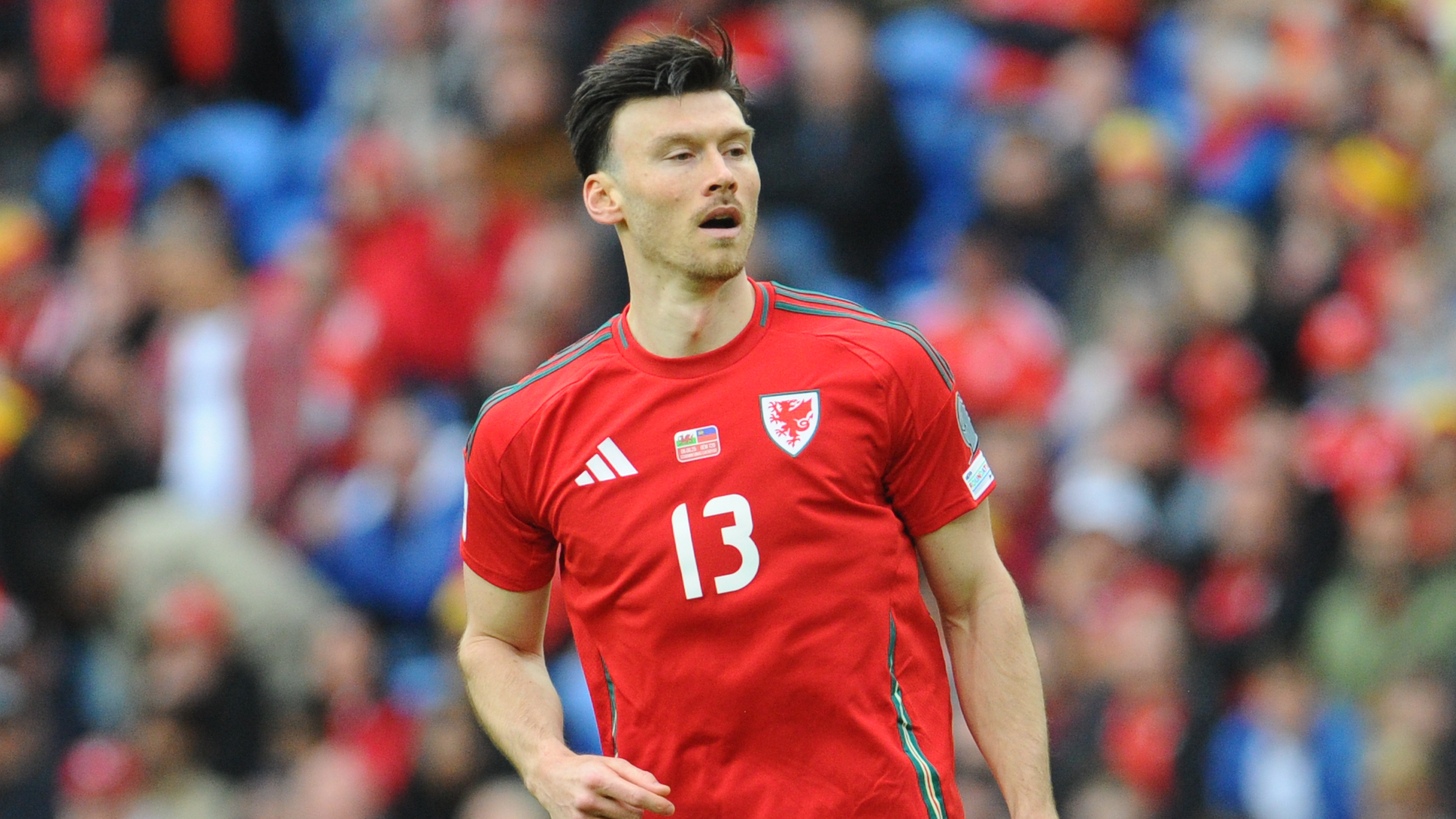 Moore keen to take Wrexham up