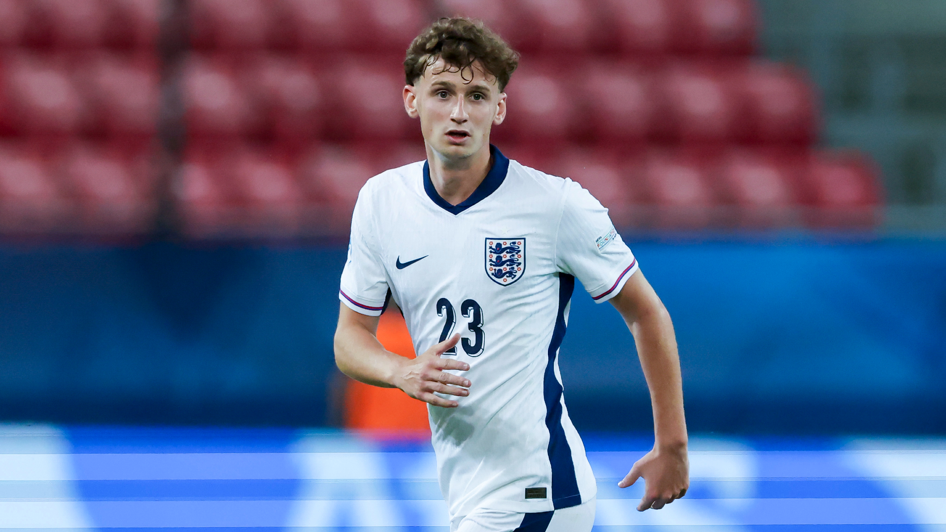 Morton swaps Liverpool for Lyon