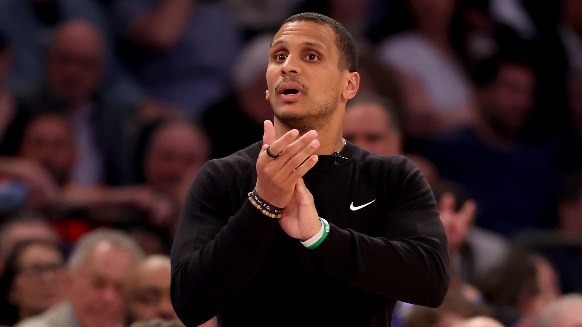 Celtics extend head coach Mazzulla