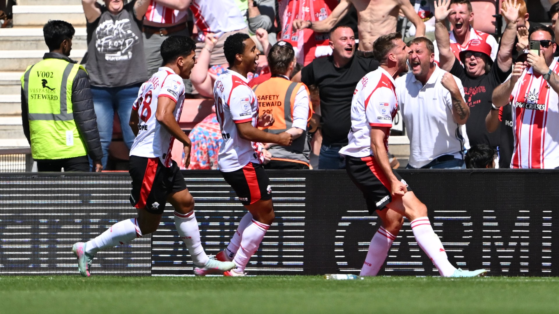 Report: Southampton 2-1 Wrexham