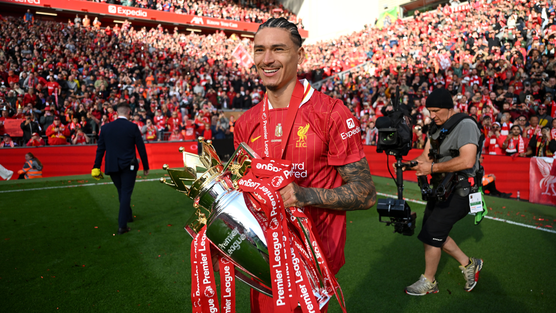 Nunez joins Al-Hilal from Liverpool