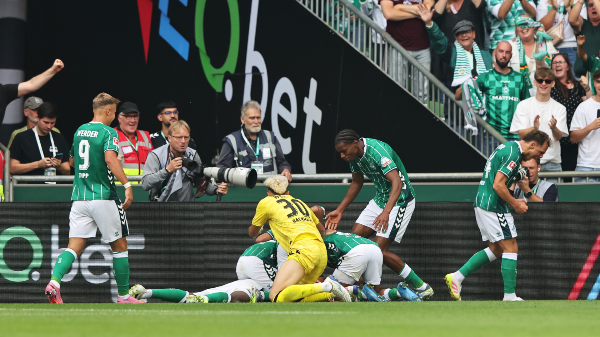 Review: Bremen 3-3 Leverkusen