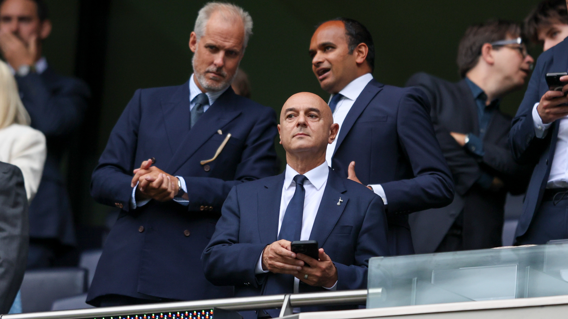 Daniel Levy leaves Tottenham