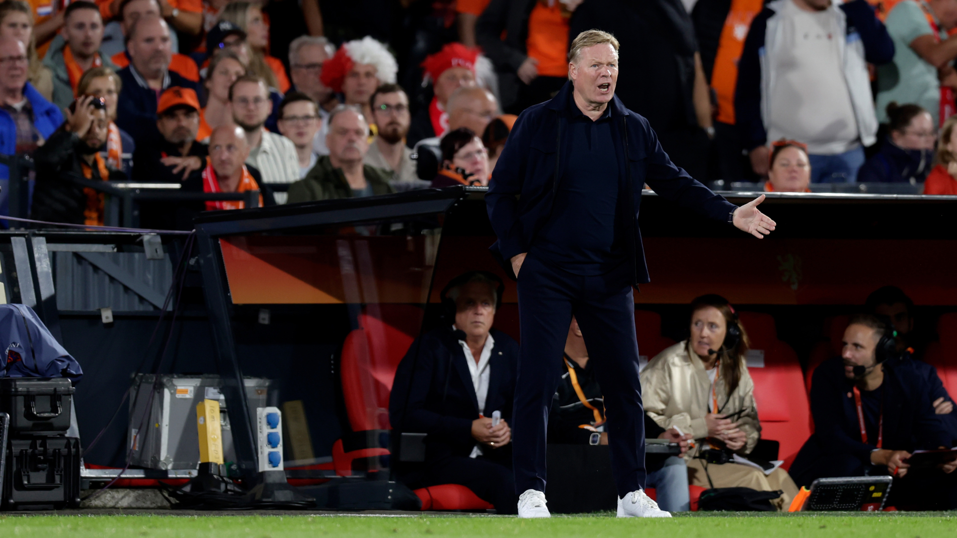 Koeman criticises wasteful Oranje