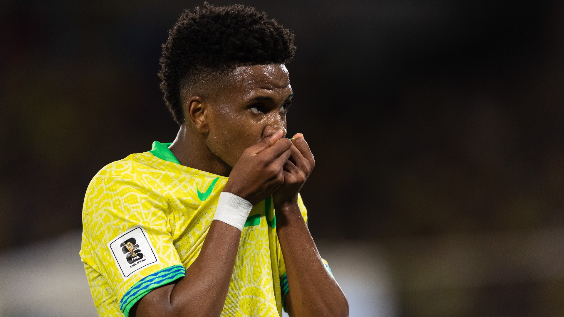 Estevao fulfils Maracana dream