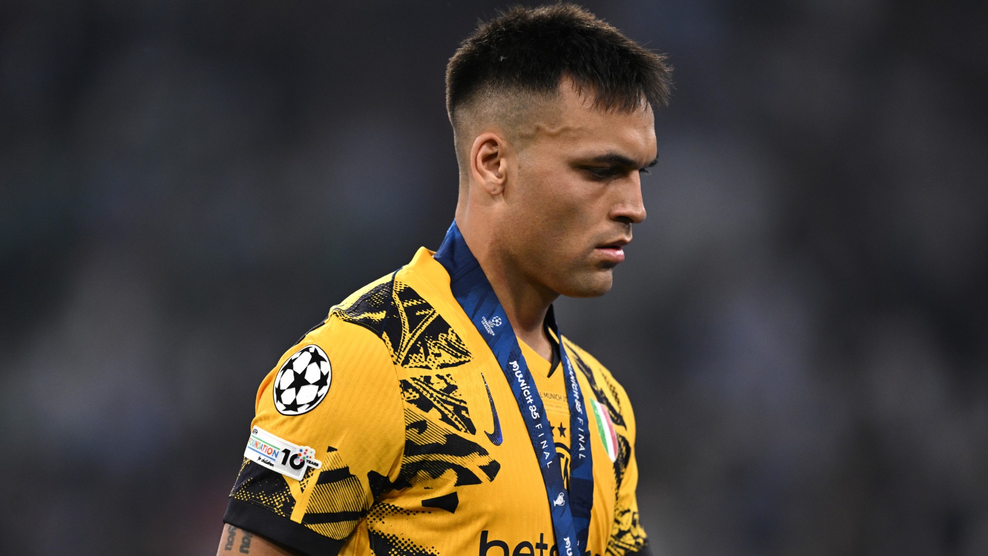 Martinez 'couldn't speak' after PSG