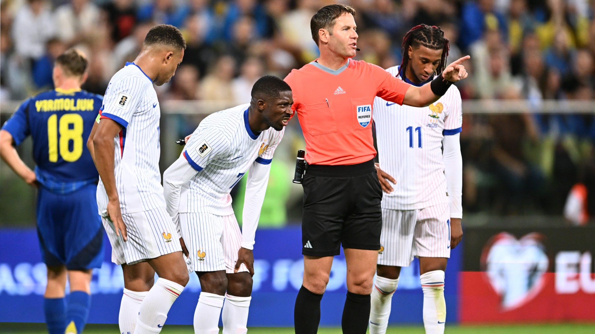 Deschamps defends Dembele selection