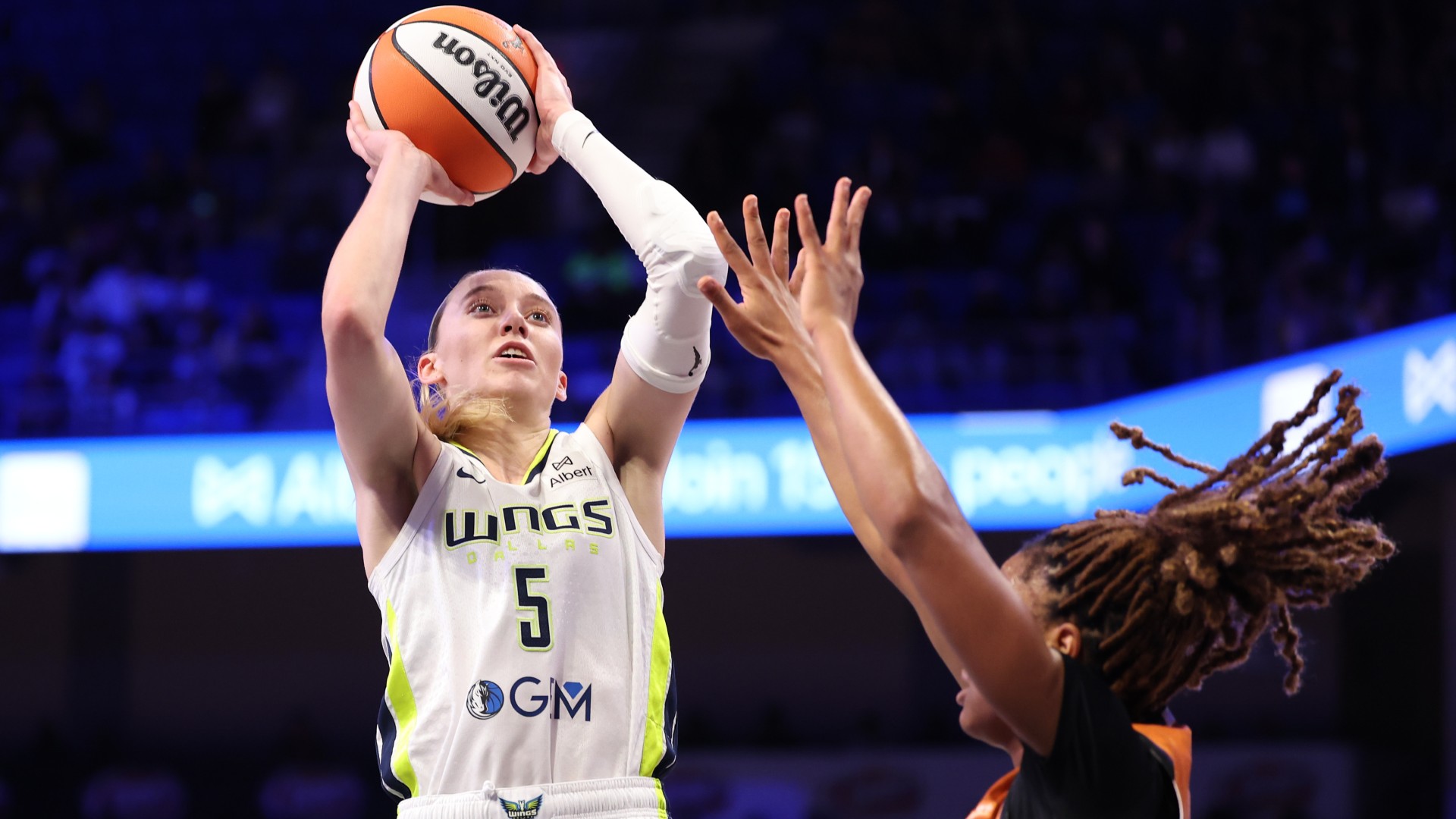 Bueckers named WNBA top rookie