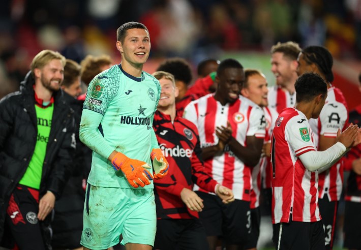 Carabao Cup : Brentford élimine Aston Villa aux tirs au but