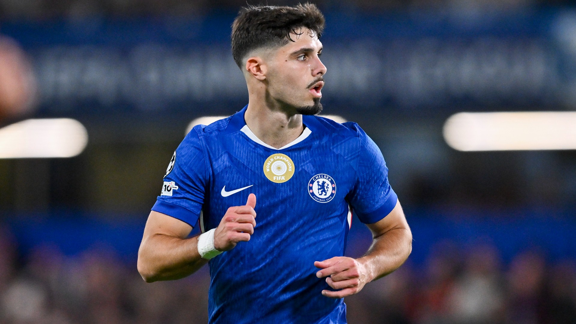 Chelsea aiming to build in defence