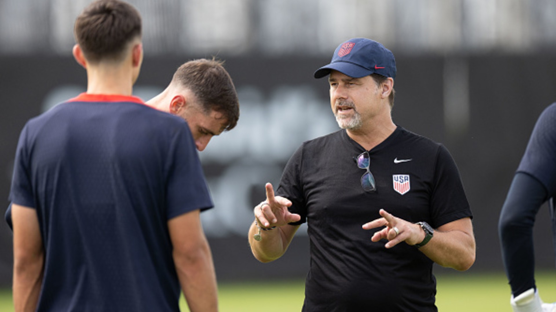 Pochettino urges patience 