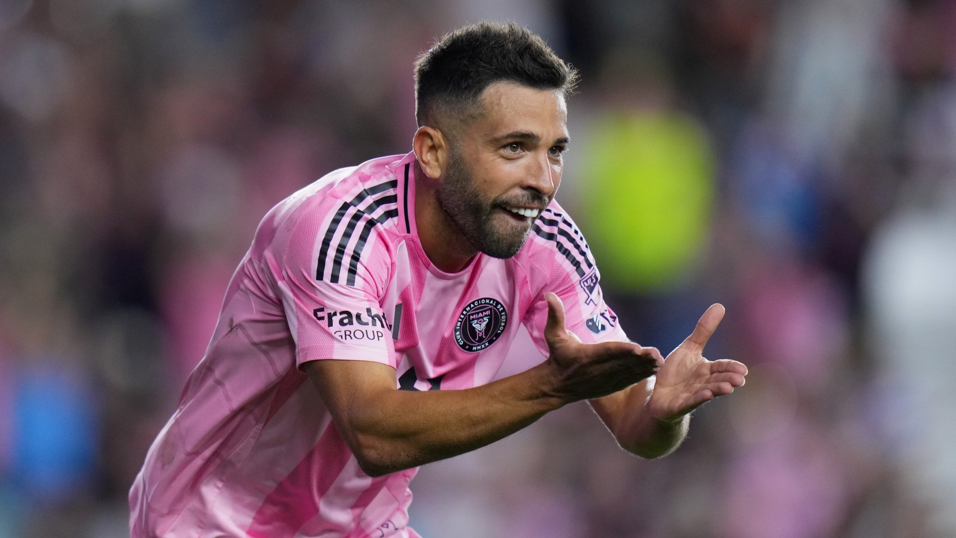 Mascherano praises Messi, Alba