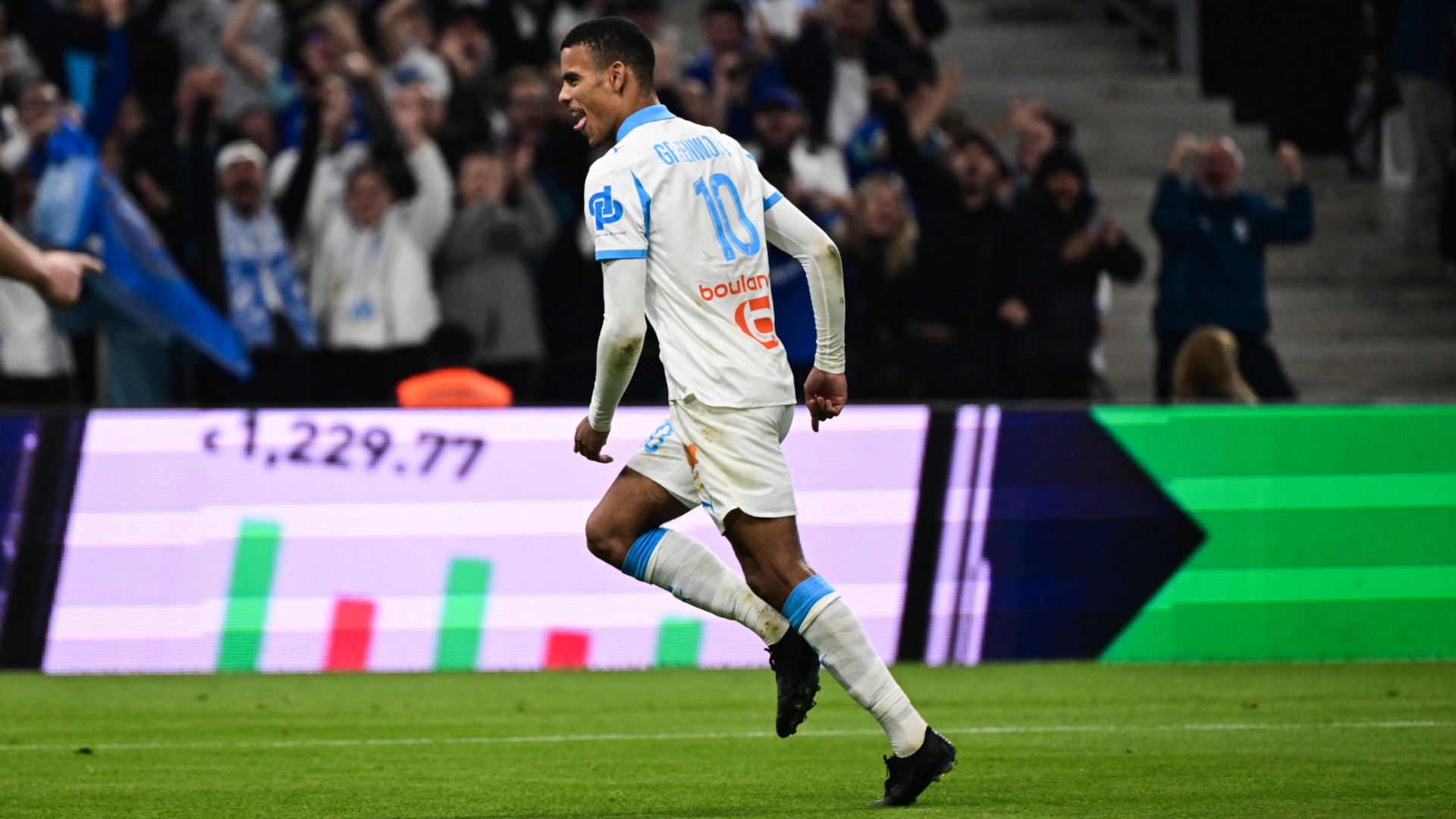 Ligue 1: Greenwood nets four
