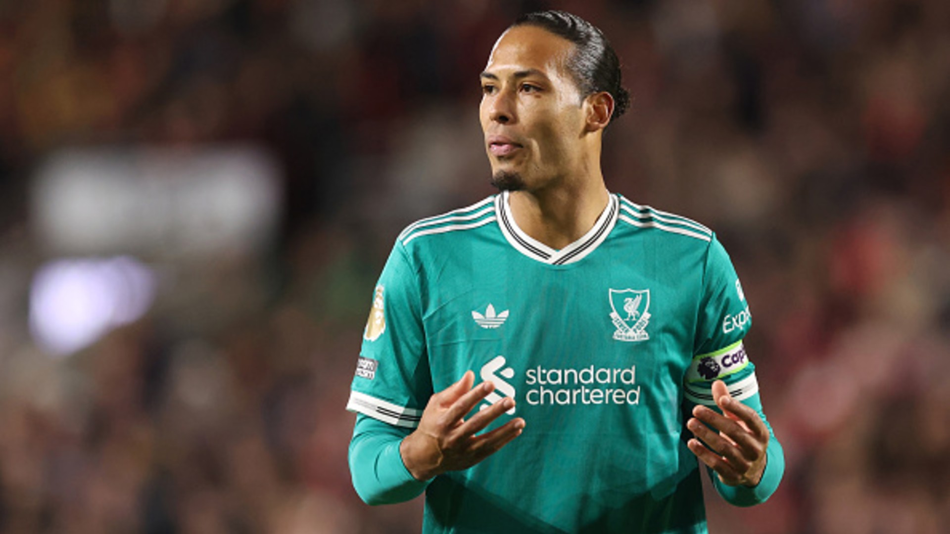 Rooney questions Liverpool leaders