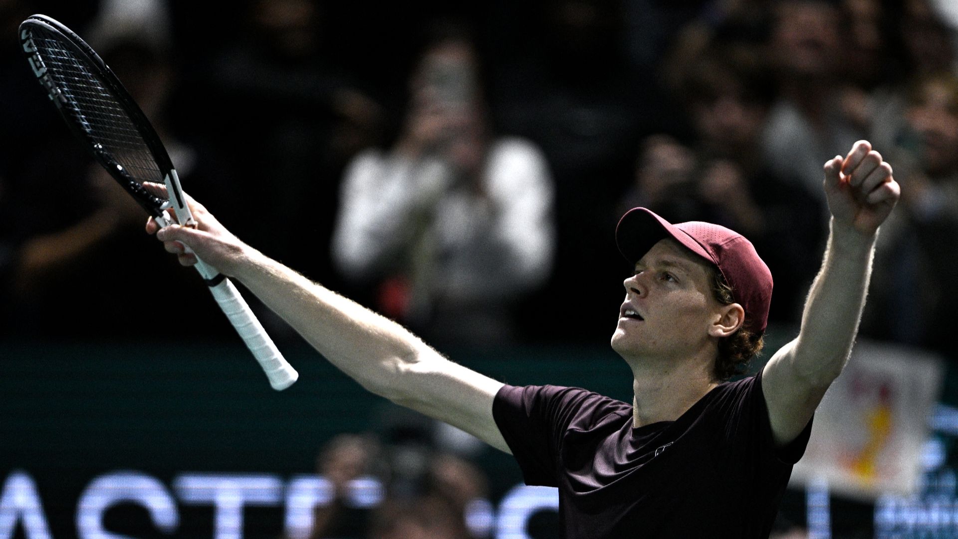 Sinner reclaims world #1