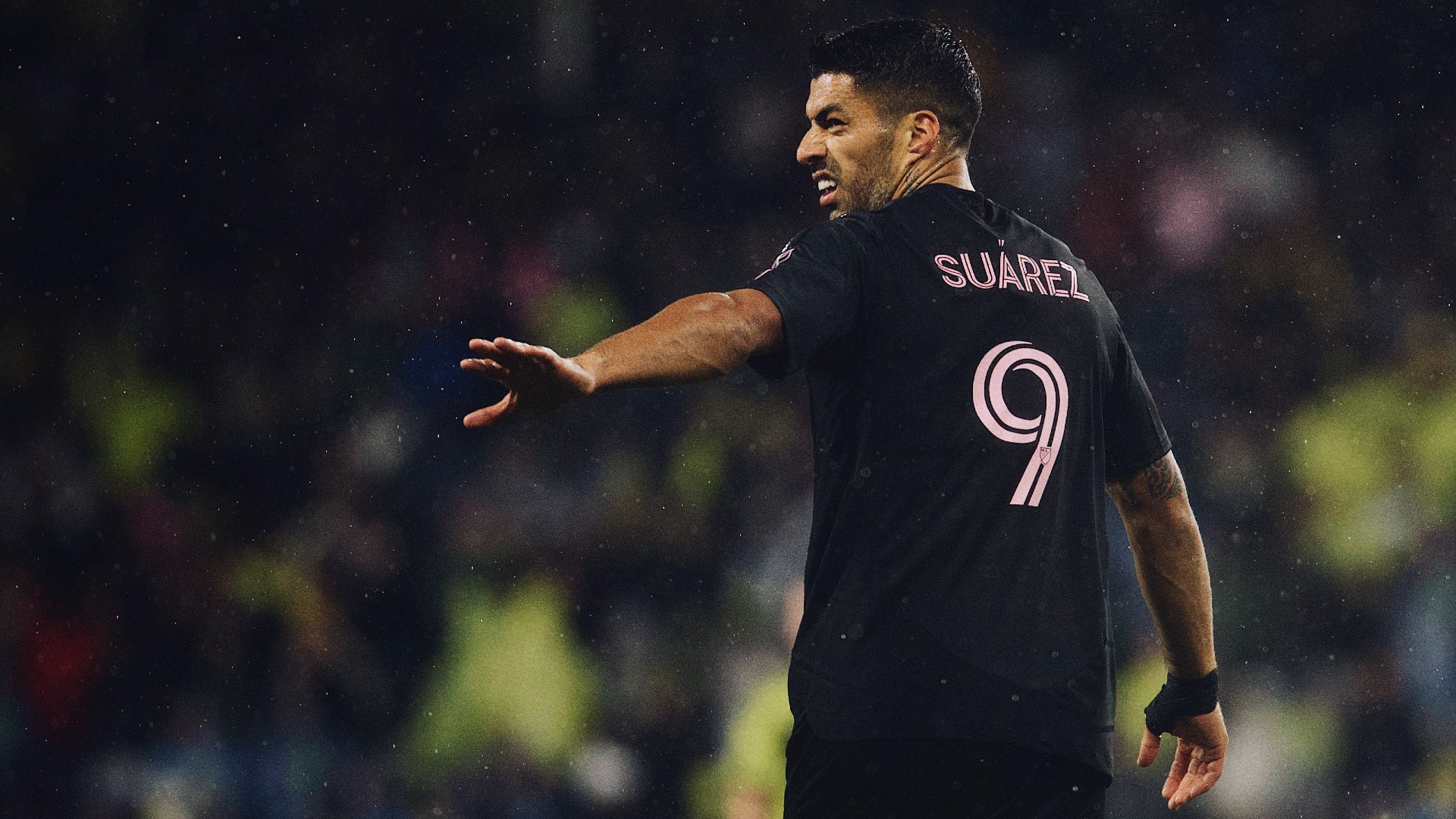 Suarez handed one-match ban